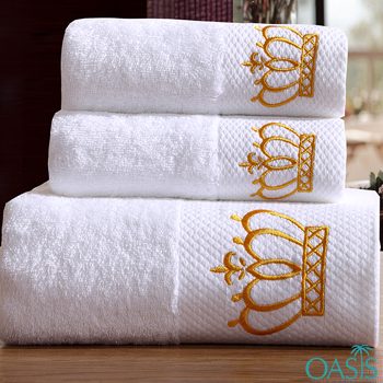 Wholesale Designer Golden Crown White Hotel Towels Manufacturer