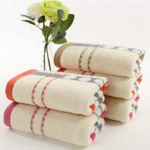 https://www.oasistowels.com/wp-content/uploads/2020/01/off-white-luxury-towels-manufacturer-300x300.jpg